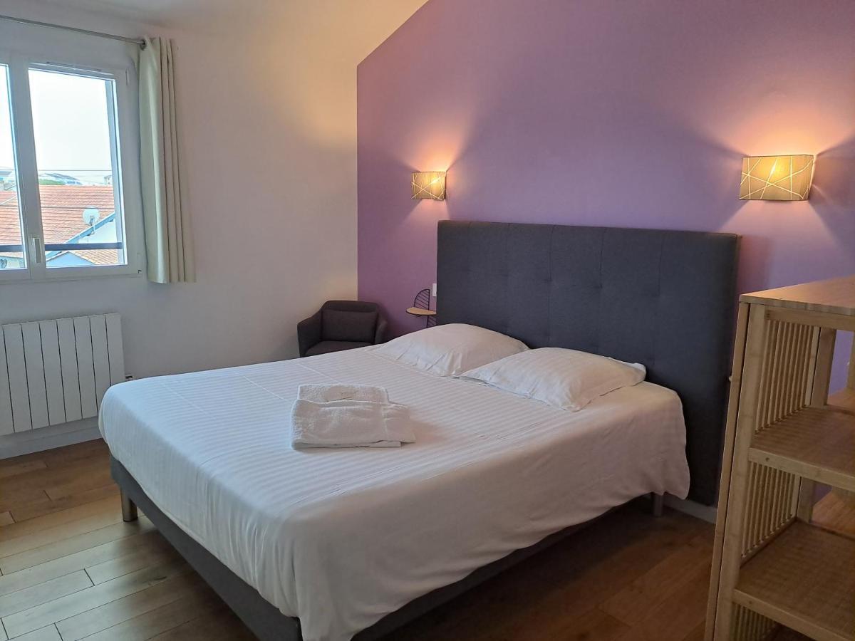Hotel L'Auberge Canaulaise Lacanau Eksteriør billede